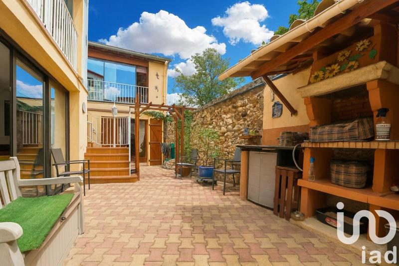 Maison - 151 m² - 5 pièces