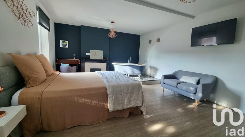 Maison - 363 m² - 10 pièces