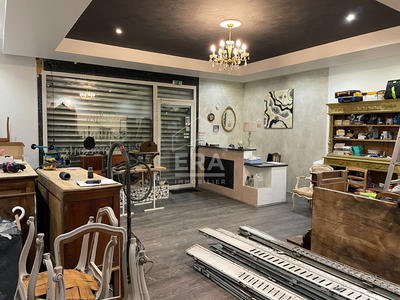 Local commercial - 78 m² - 2 pièces