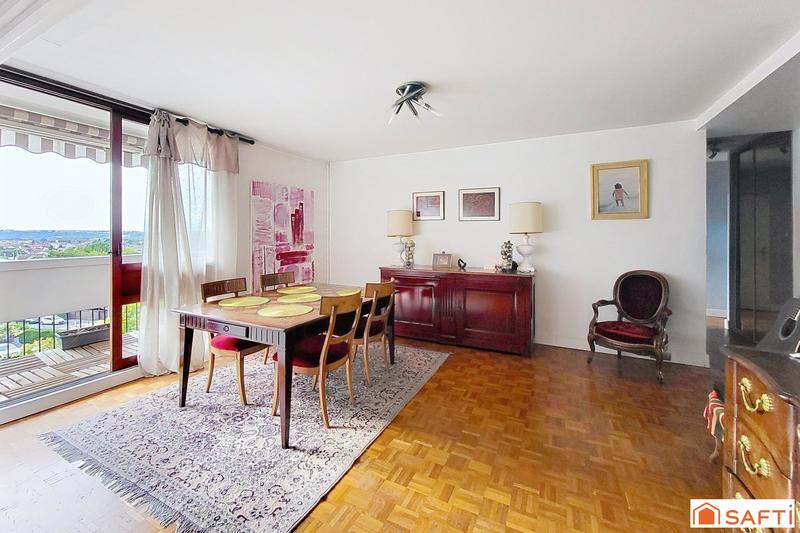 Appartement - 91 m² - 5 pièces