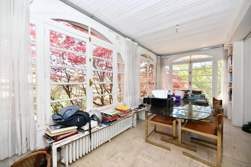 Maison - 484 m² - 9 pièces