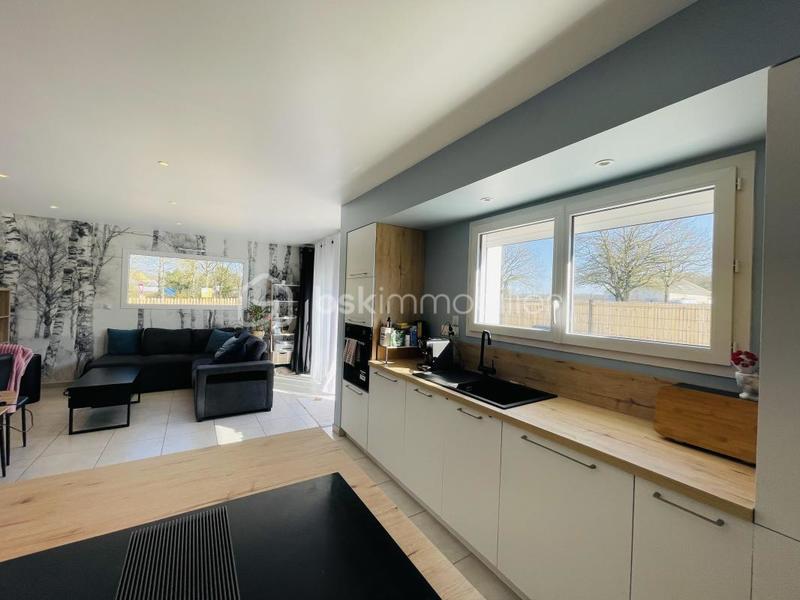 Maison - 89 m² - 6 pièces