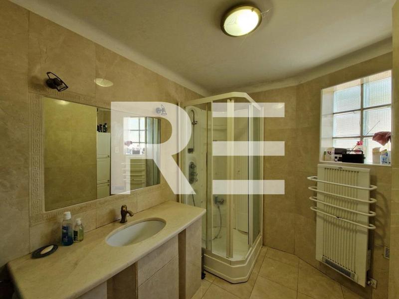 Mazet - 114 m² - 6 pièces