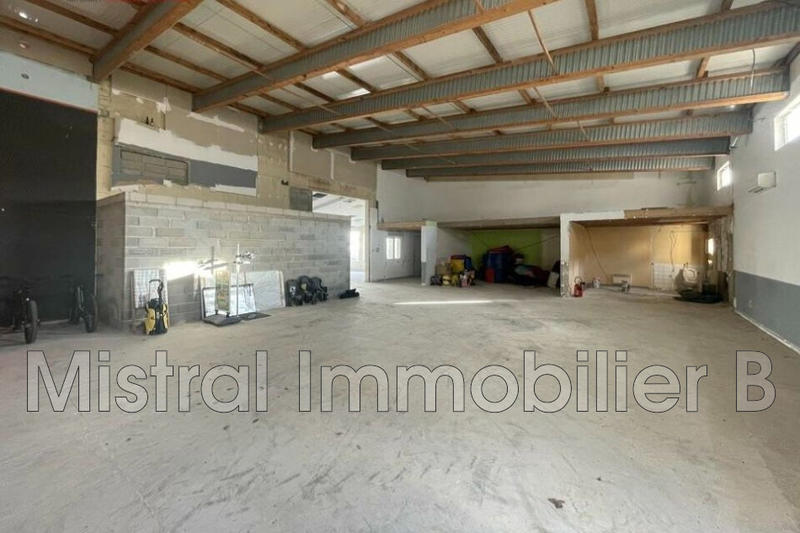 Local commercial - 280 m²