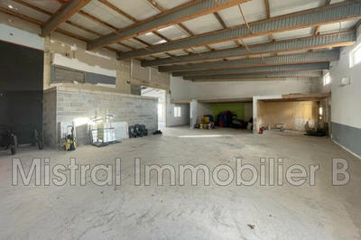 Local commercial - 280 m²