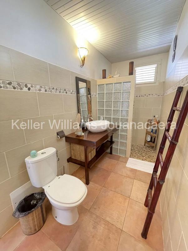 Villa - 239 m² - 3 pièces