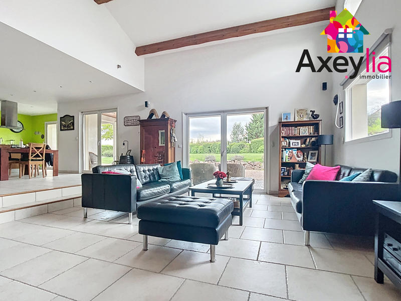 Maison - 151 m² - 6 pièces