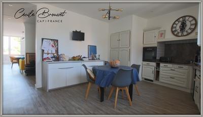 Maison bourgeoise - 270 m² - 11 pièces