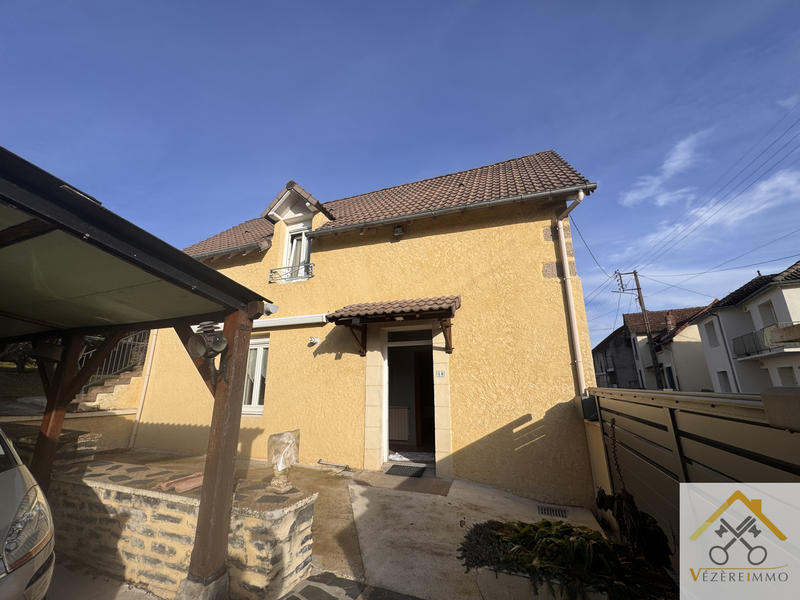 Maison - 87 m² - 5 pièces