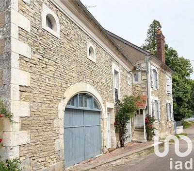 Maison de village - 220 m² - 7 pièces