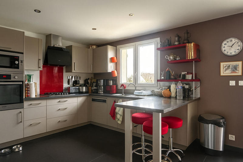 Maison - 153 m² - 6 pièces