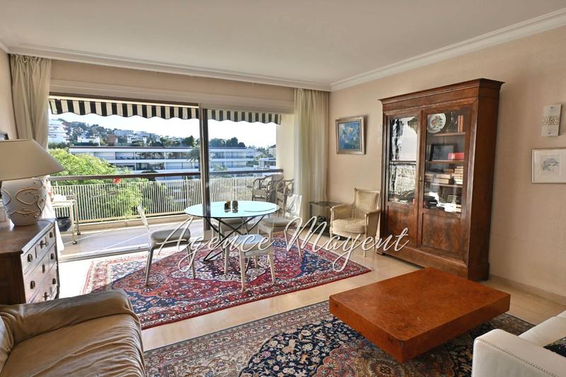 Appartement - 60 m² - 2 pièces