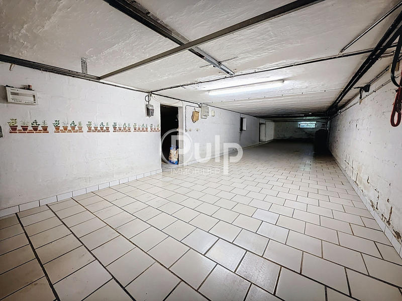 Pavillon - 207 m² - 12 pièces