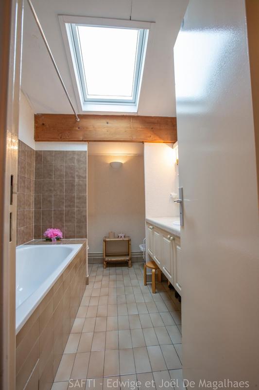 Appartement - 107 m² - 5 pièces