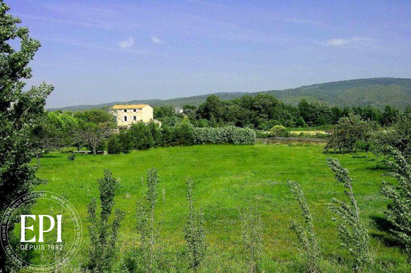 Propriété - 170 m² - 7 pièces