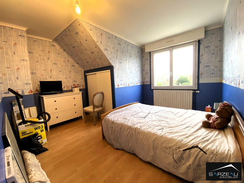 Maison - 108 m² - 8 pièces