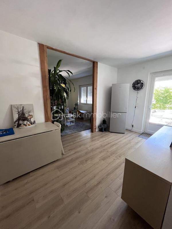 Maison traditionnelle - 191 m² - 6 pièces