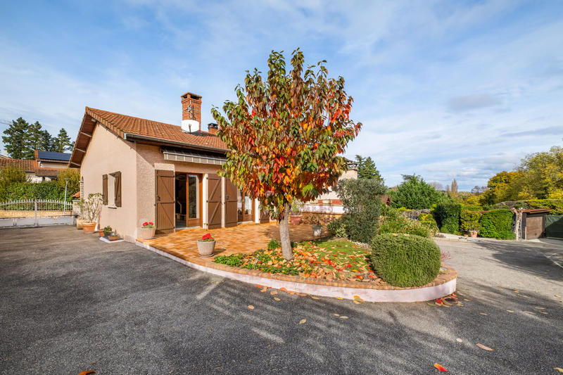 Maison - 157 m² - 7 pièces