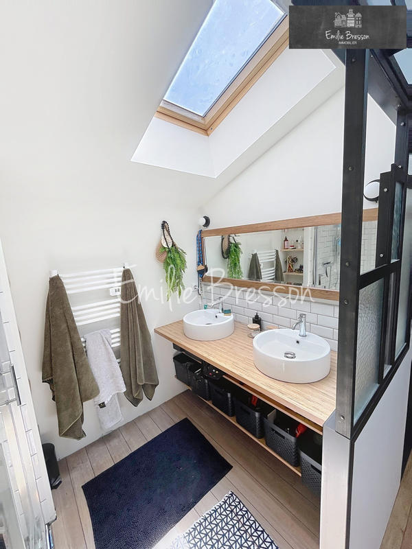 Maison - 124 m² - 4 pièces