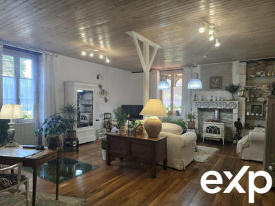 Maison ancienne - 220 m² - 7 pièces