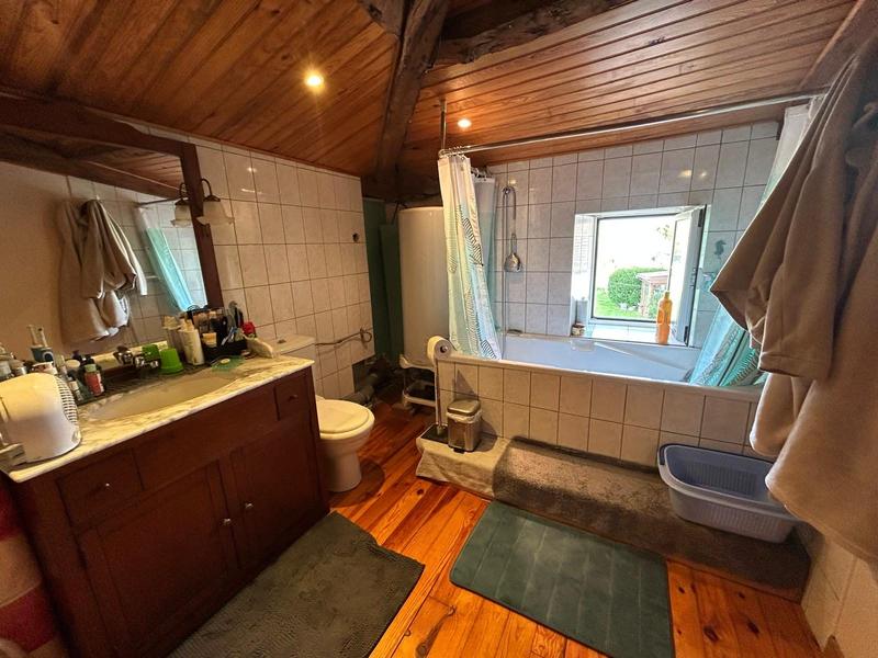 Maison - 140 m² - 4 pièces