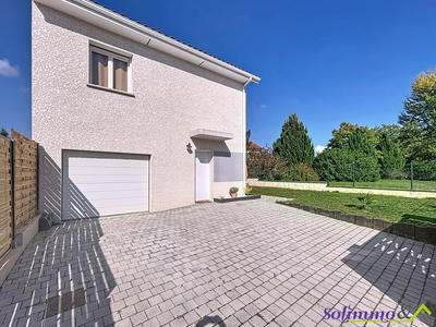 Maison - 91 m² - 4 pièces