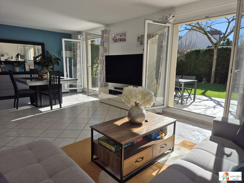 Maison contemporaine - 92 m² - 5 pièces