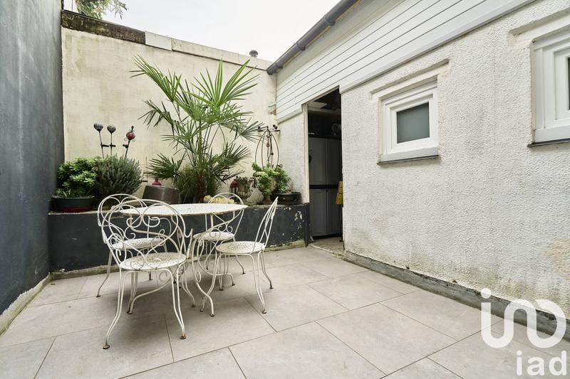 Studio - 30 m² - 1 pièce