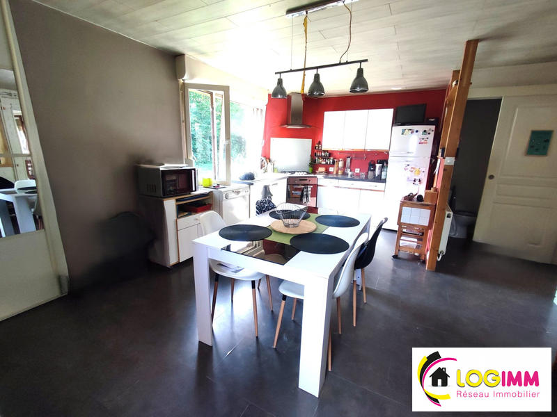 Maison - 120 m² - 8 pièces