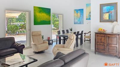 Maison - 195 m² - 8 pièces