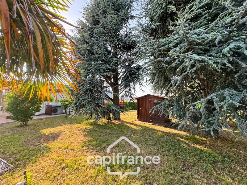 Maison - 99 m² - 6 pièces