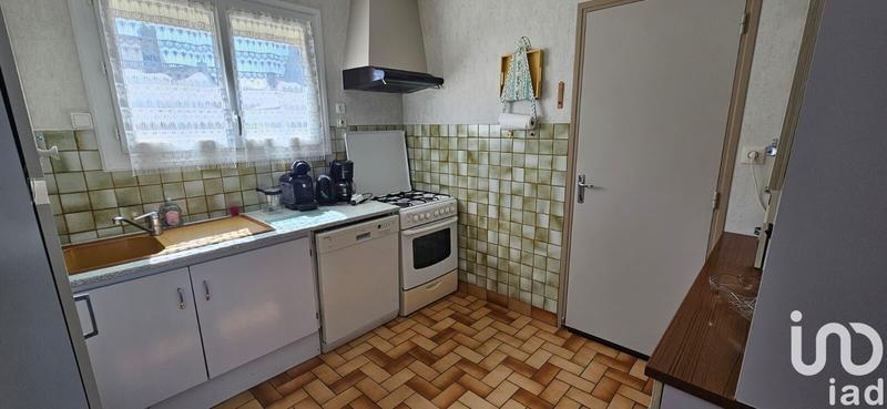 Maison - 90 m² - 5 pièces