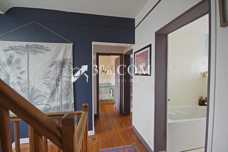 Maison - 193 m² - 10 pièces