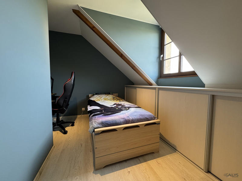 Maison - 150 m² - 8 pièces