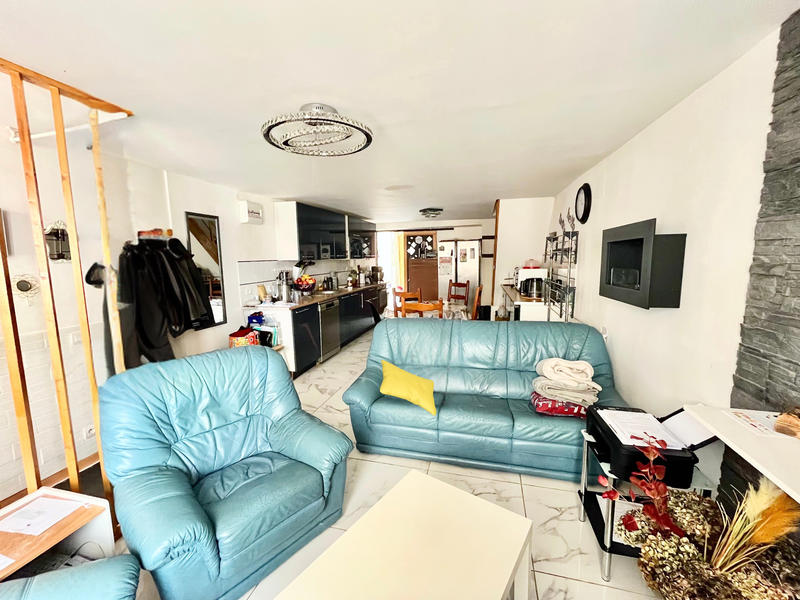 Maison - 86 m² - 4 pièces