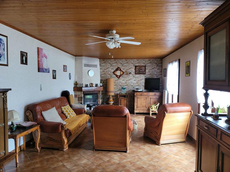 Maison - 83 m² - 5 pièces