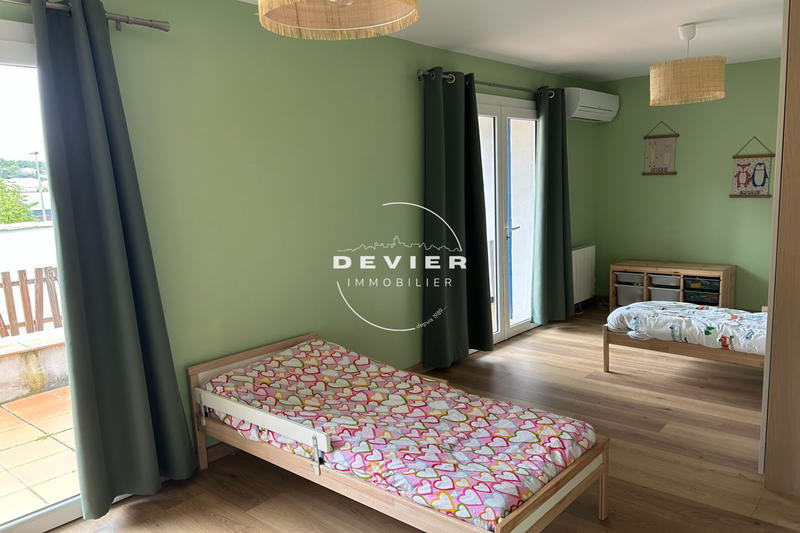 Villa - 170 m² - 6 pièces