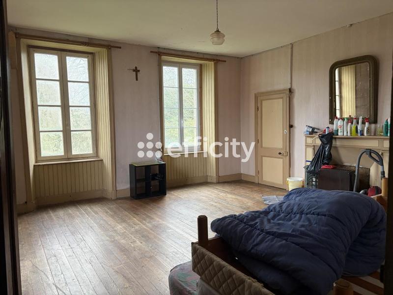 Demeure - 452 m² - 15 pièces