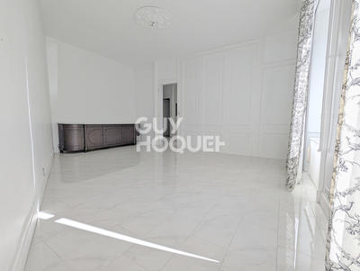 Appartement - 80 m² - 3 pièces