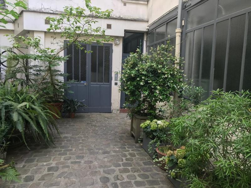 Appartement - 102 m² - 2 pièces