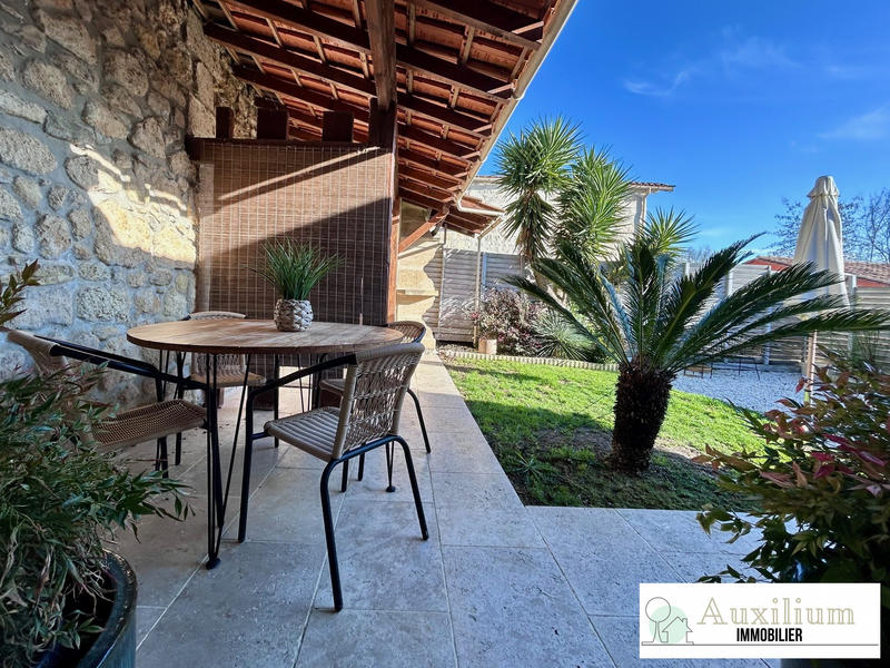 Maison ancienne - 205 m² - 7 pièces