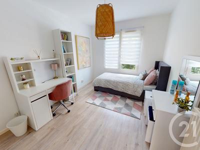 Maison - 101 m² - 4 pièces