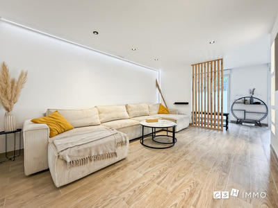 Appartement - 120 m² - 4 pièces