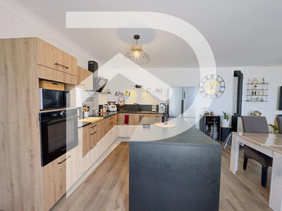 Maison - 80 m² - 3 pièces