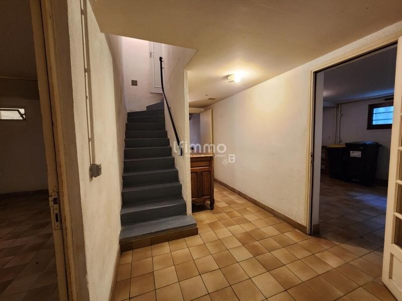 Pavillon - 155 m² - 9 pièces