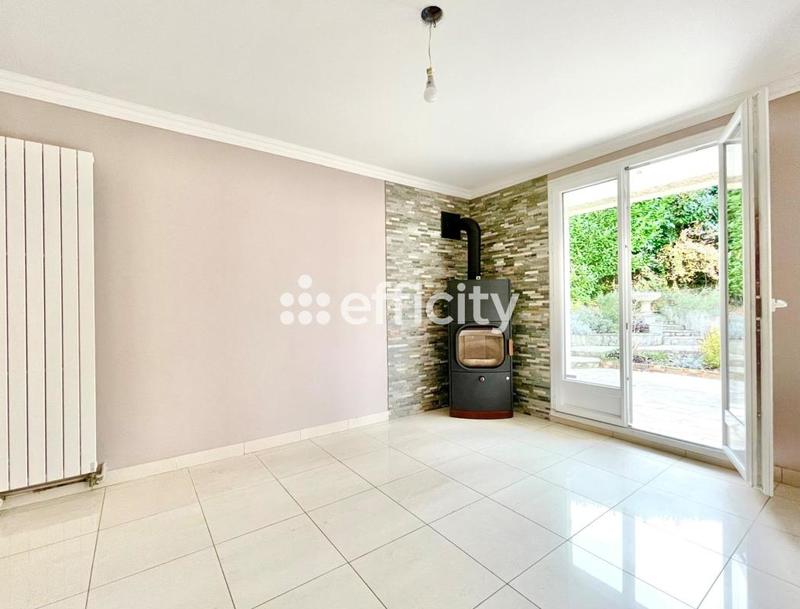 Maison - 140 m² - 7 pièces