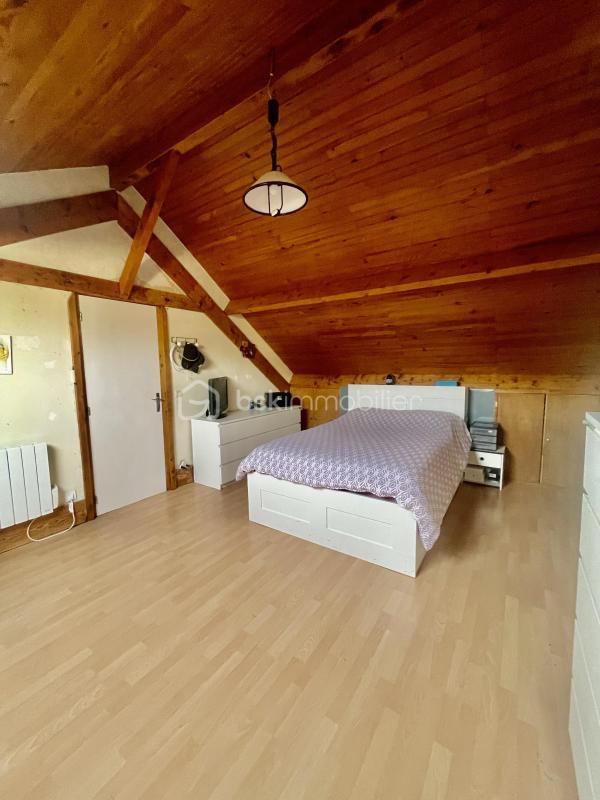 Maison - 159 m² - 7 pièces