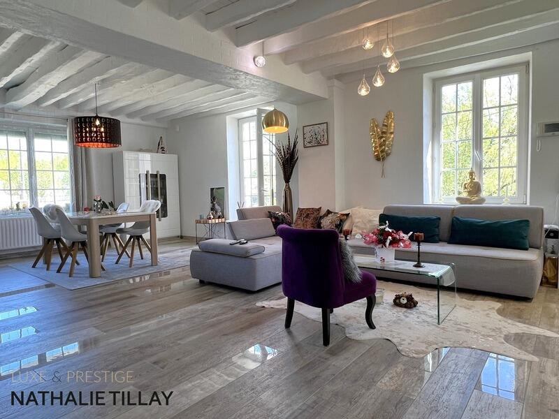 Propriété - 350 m² - 12 pièces