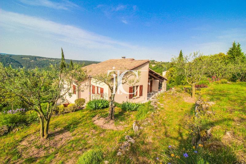 Maison - 152 m² - 4 pièces