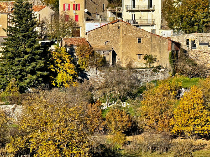 Maison ancienne - 230 m² - 3 pièces